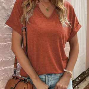 Solid color notched loose neckline loose short-sleeved t-shirt for women