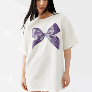 Butterfly T-shirt for women, simple style, round neck and short sleeves