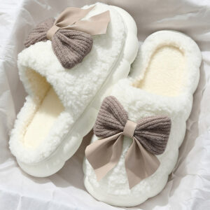 White Contrast Bowknot Applique Plush Winter Slippers (Colors May Differ by Batch)