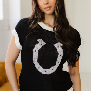 Black Horse Shoe Pattern Contrast Trim Short Sleeve Sweater