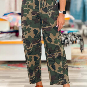 Green Camouflage Print Drawstring Patch Pocket Barrel Jeans