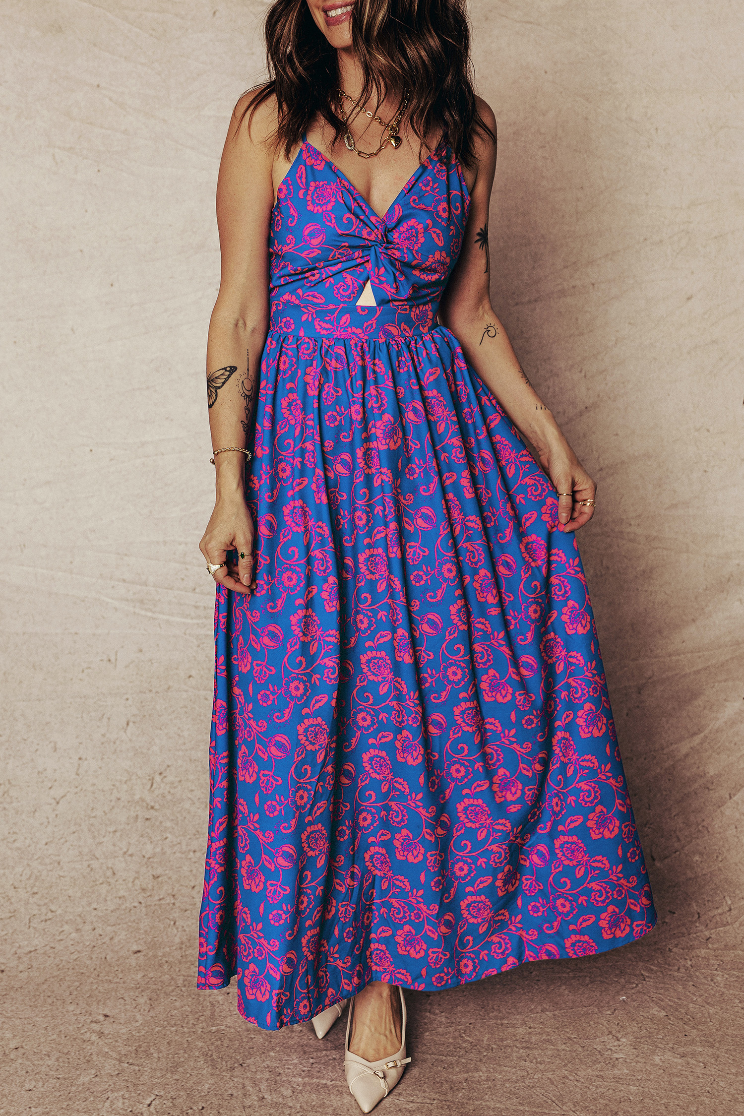Blue Floral Print Twisted V Neck Tied Backless Maxi Dress - Image 4
