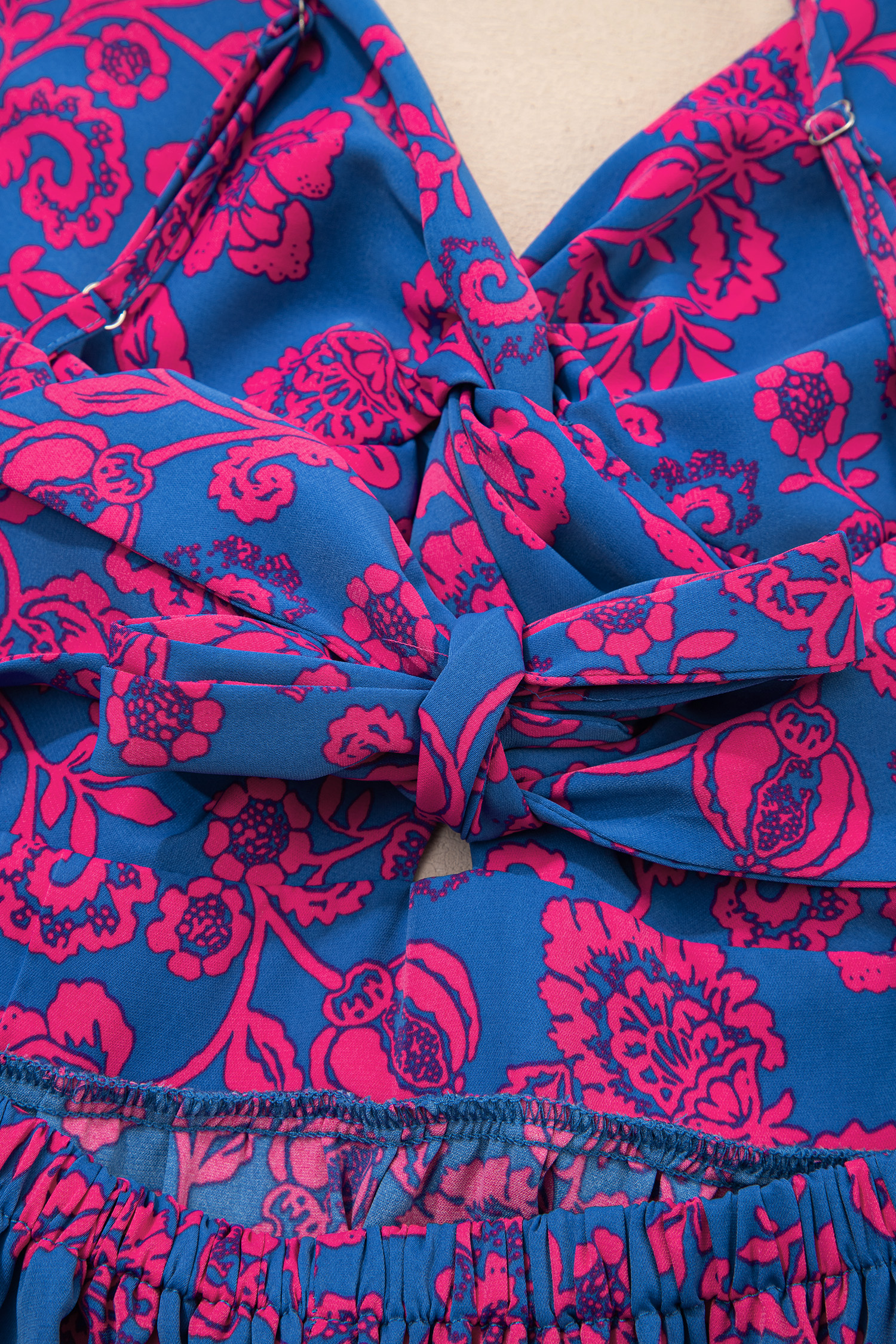 Blue Floral Print Twisted V Neck Tied Backless Maxi Dress - Image 14